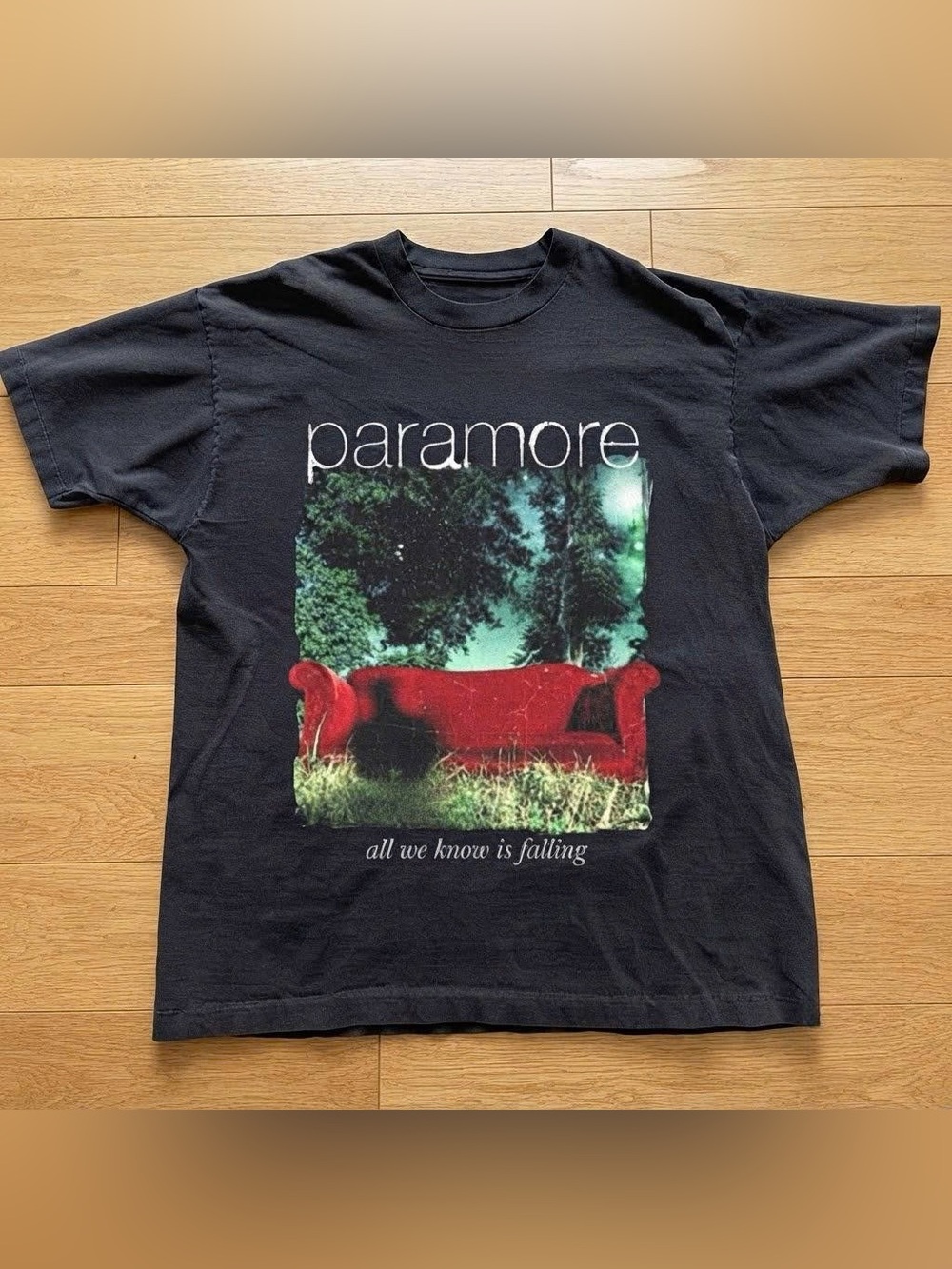 Vintage Black Tee with Red Couch Paramore Graphic